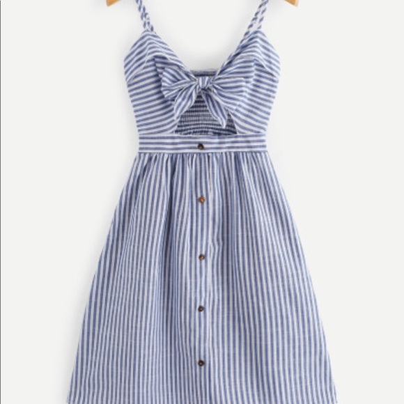 Dresses & Skirts - Cute striped dress